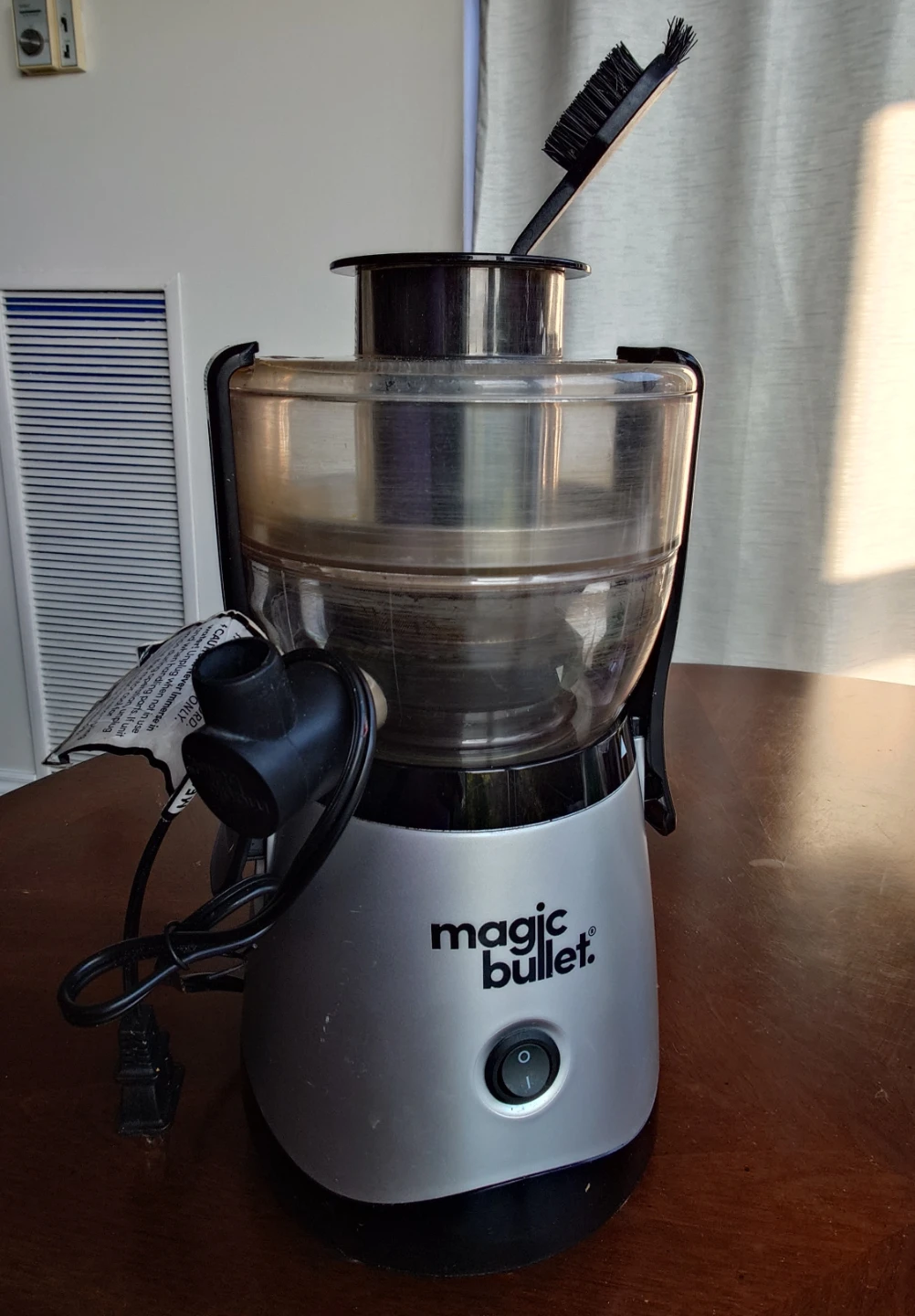 Magic Bullet Mini Juicer – Like New with Box - photo 3