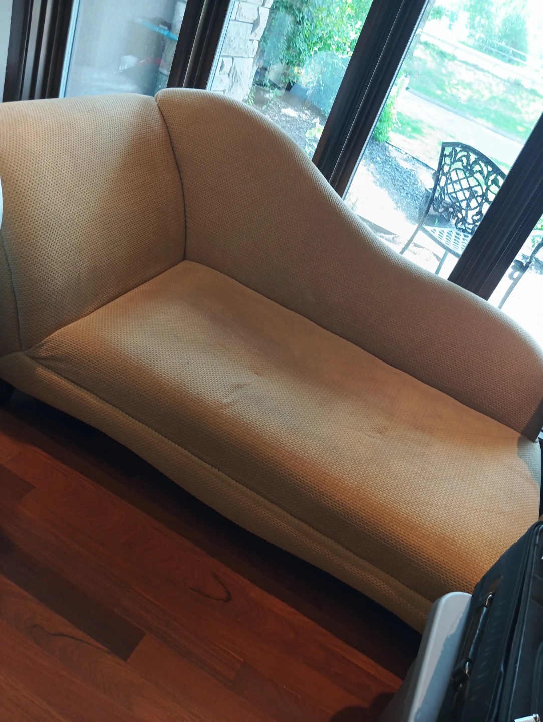 Beige Chaise Lounge Chair - photo 3