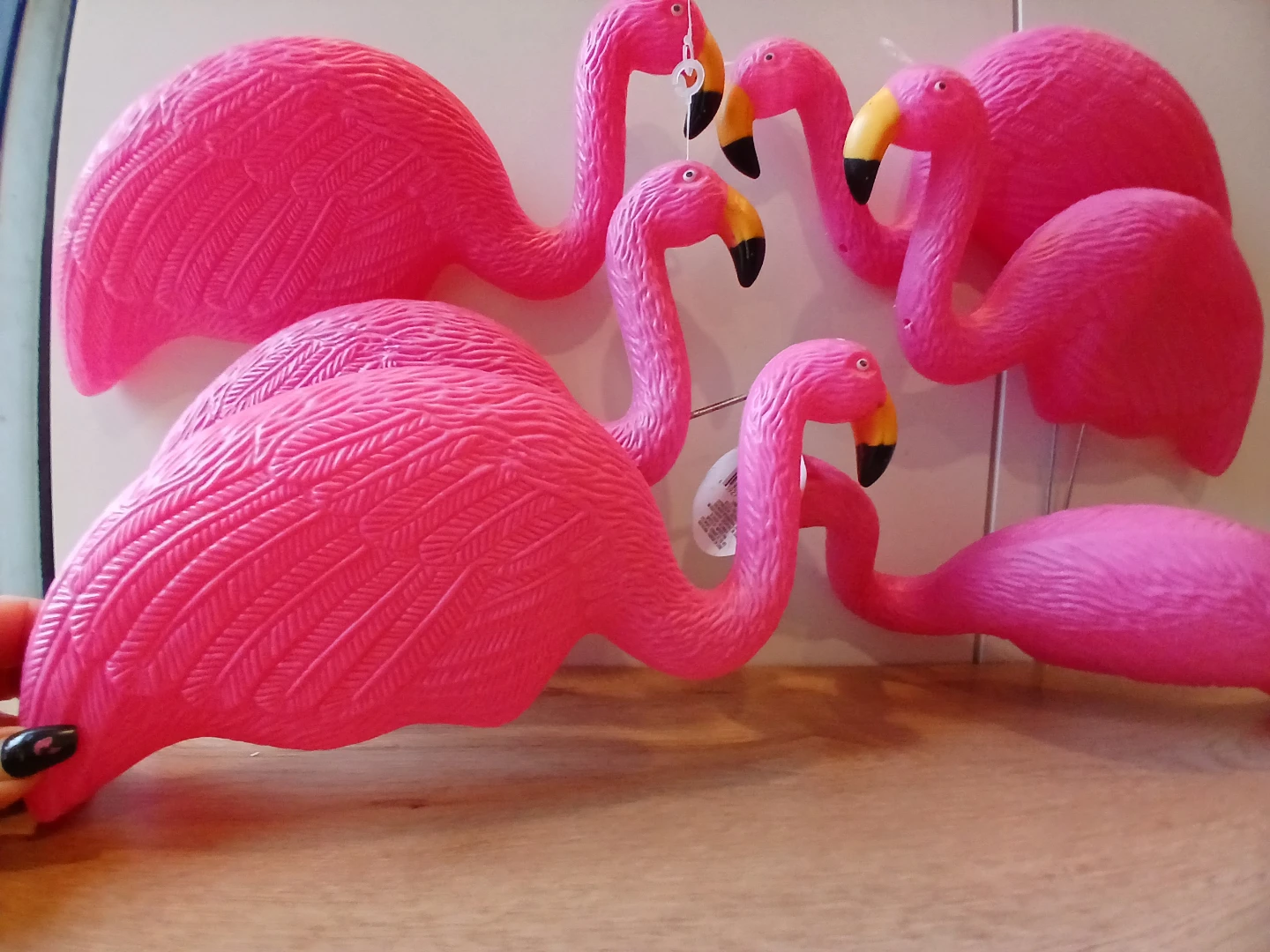 Only $2!! Set of 6 Pink Flamingo Lawn Ornaments - photo 2