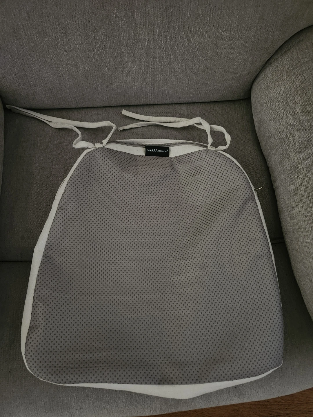 Aaaaacessories 3 D shape chair inserts only 1 cover!! - photo 3