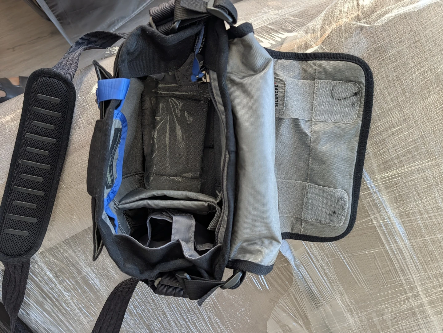 Think Tank Retrospective 5 Camera Bag - photo 4