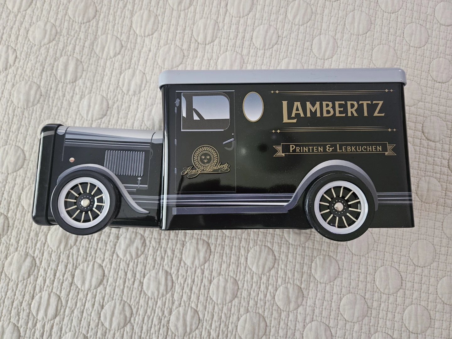 Lambertz Vintage Truck Tin