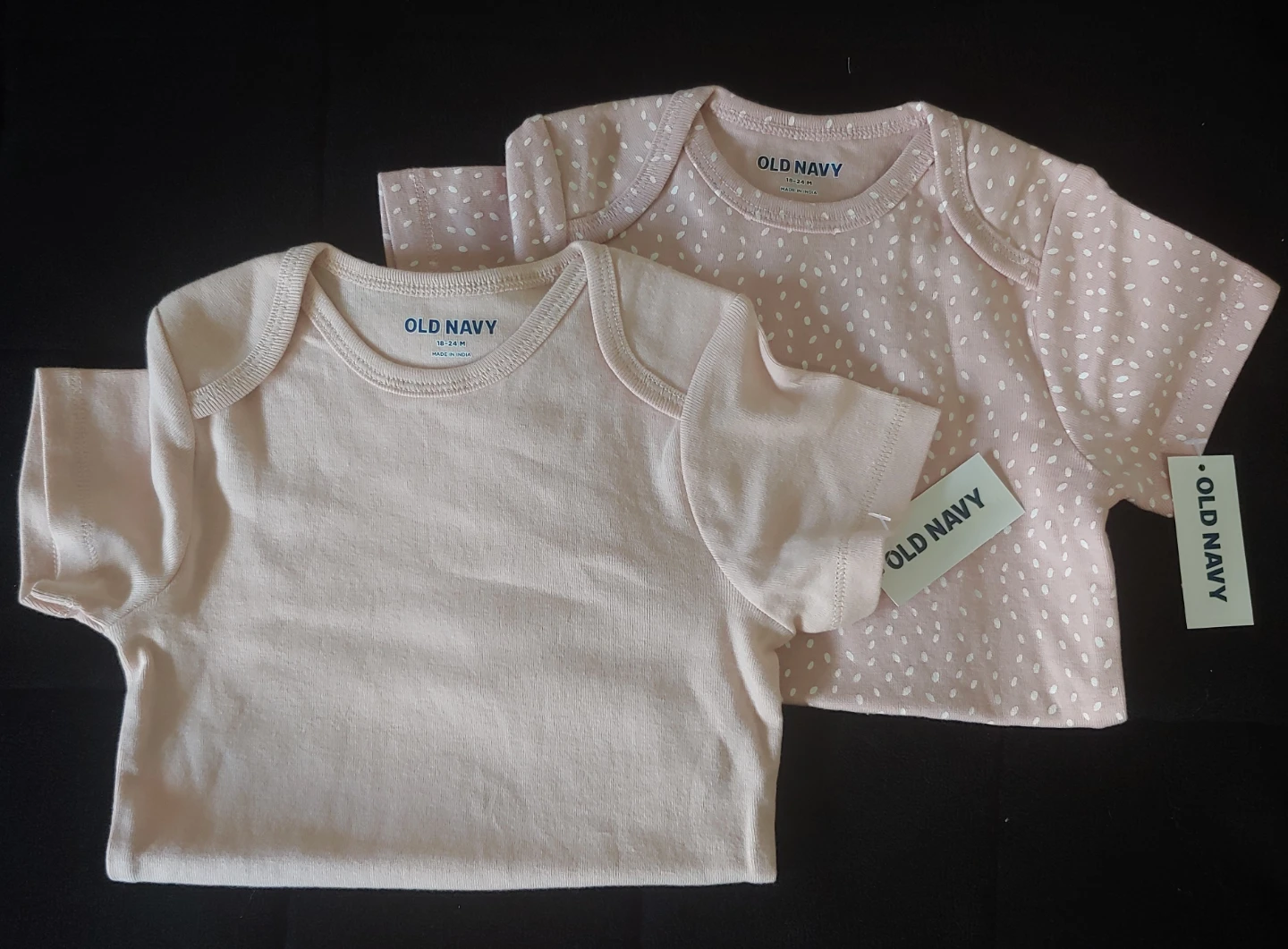 Old Navy Baby Bodysuits (2-Pack) 18-24 months - photo 3