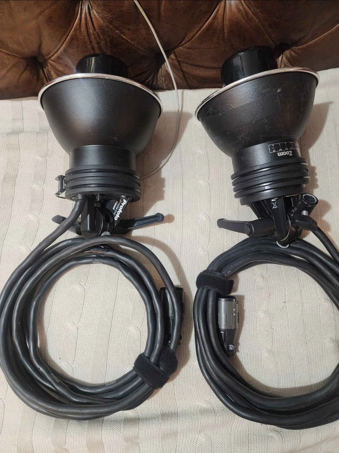 Profoto Acute2 1200 Strobe Kit - 2 Heads, Pack, 3 Cables & Case - photo 3