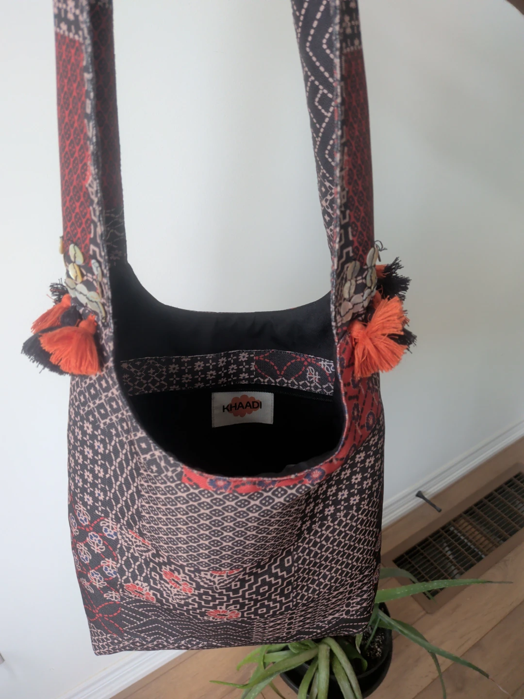 Khaadi Shoulder Bag with Tassels and Sequins - photo 3