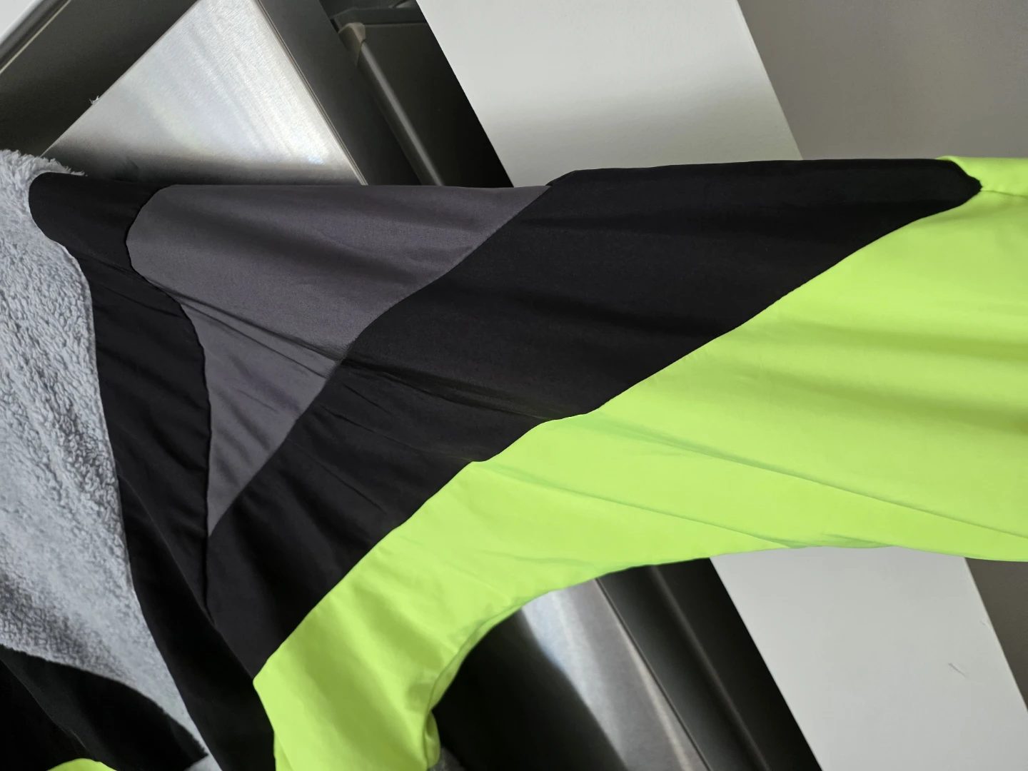 Breezy Fleece Jacket - Grey, Black, Neon Yellow - Size XL - photo 5