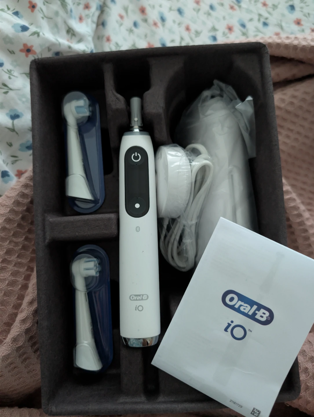 Oral-B iO Electric Toothbrush io7
