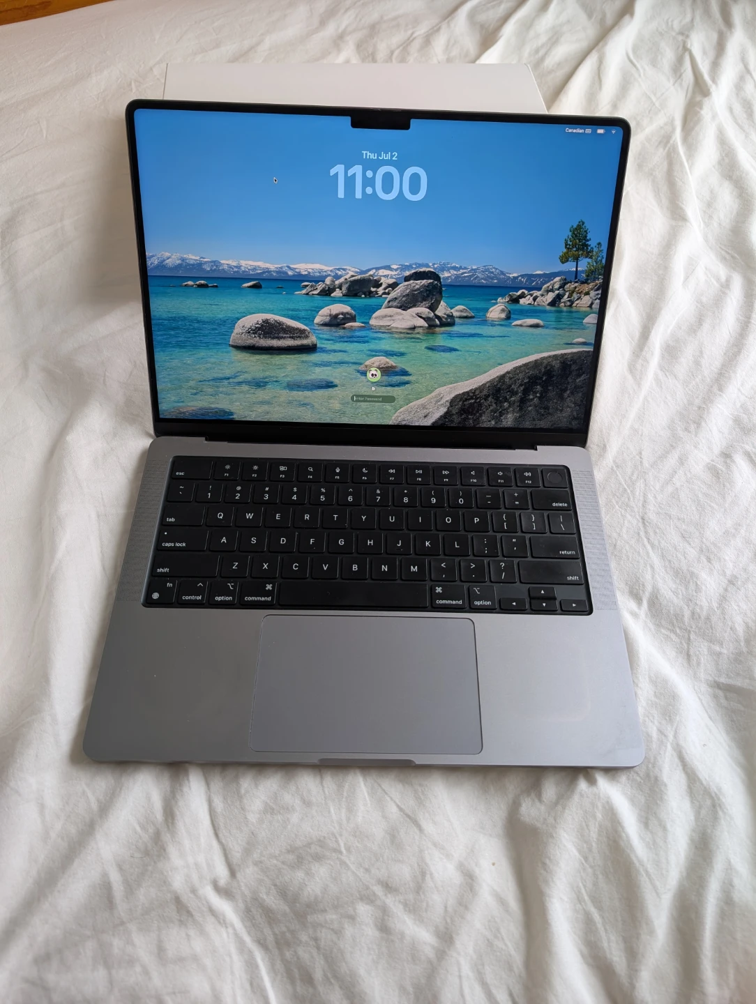 Apple MacBook Pro 14-inch