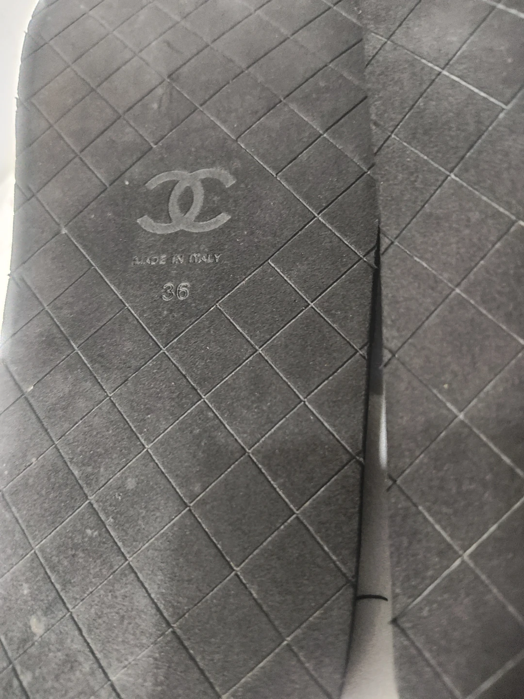Chanel Coco Slide Sandals Size 36 - photo 5