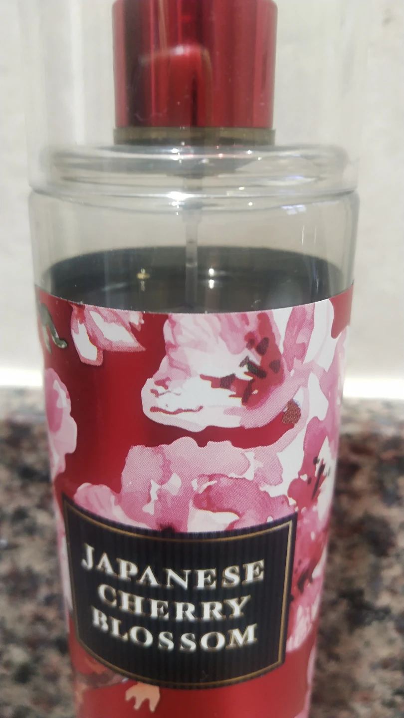Bath & Body Works Japanese Cherry Blossom Fine Fragrance Mist - photo 2