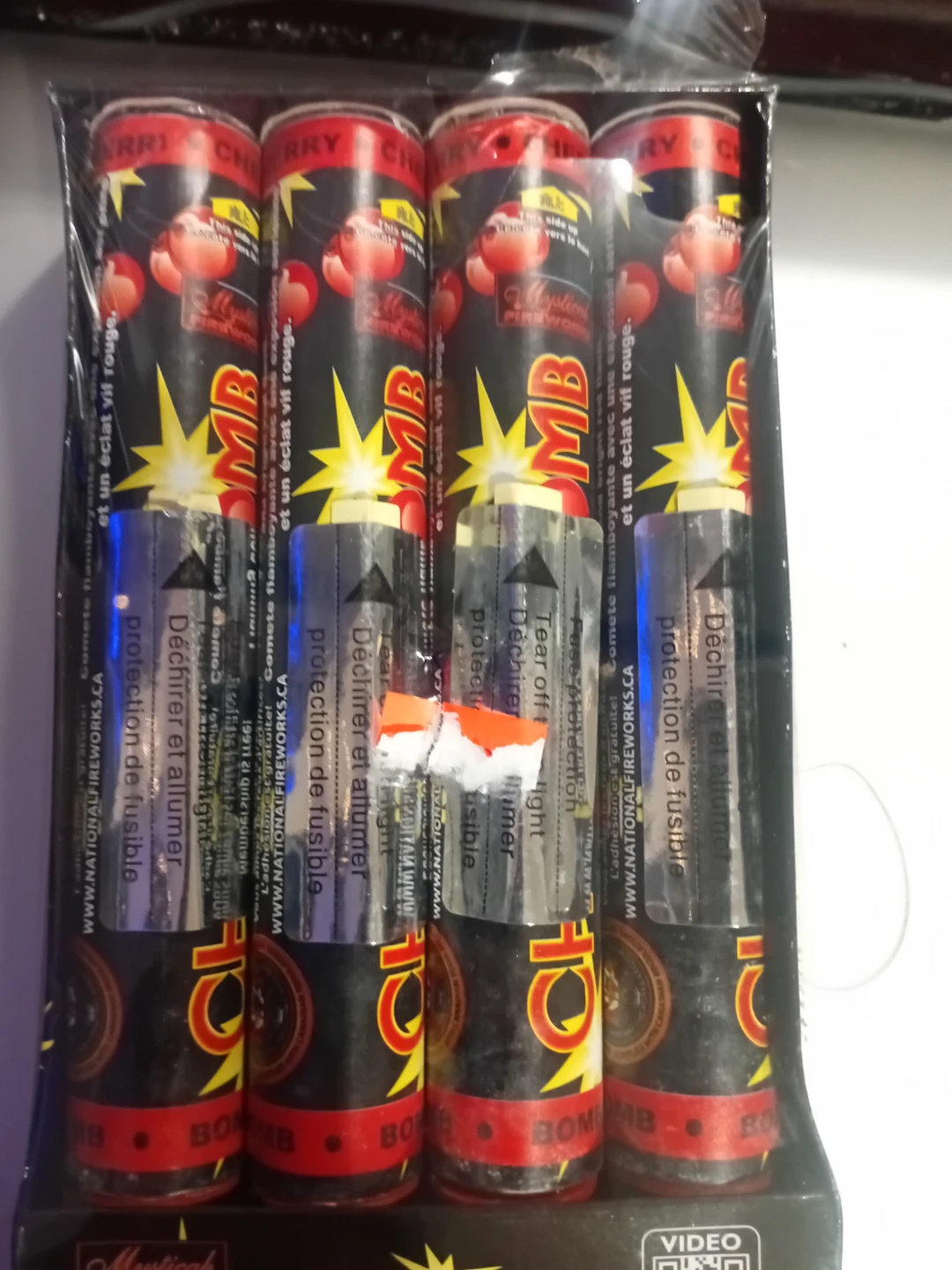 Mystical Fireworks Cherry Bomb Comets