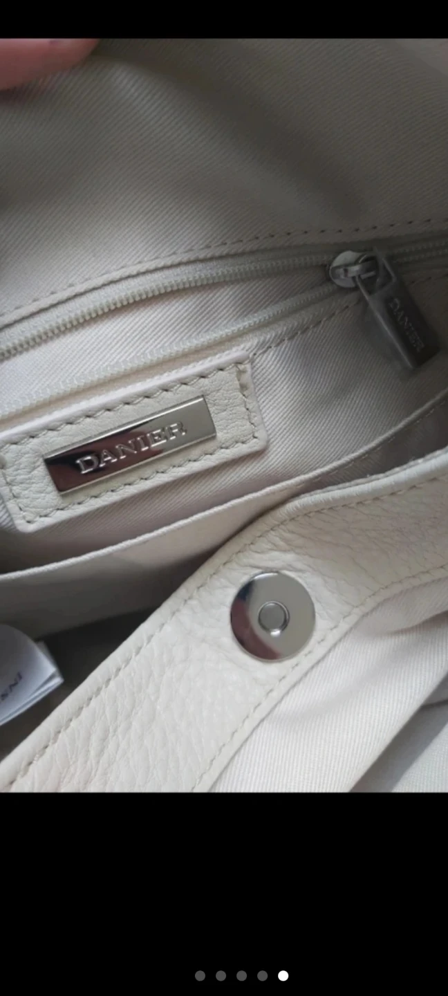 DANIER Leather Shoulder Bag - Cream - photo 3