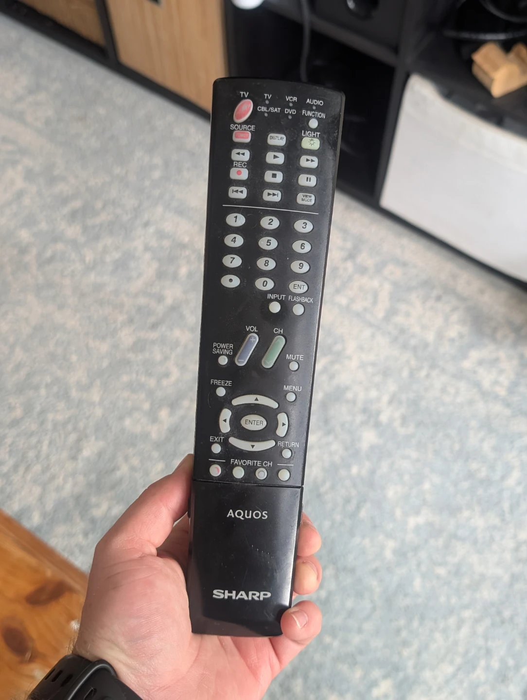 50" TV with lots of ports (Sharp Aquos) - photo 4
