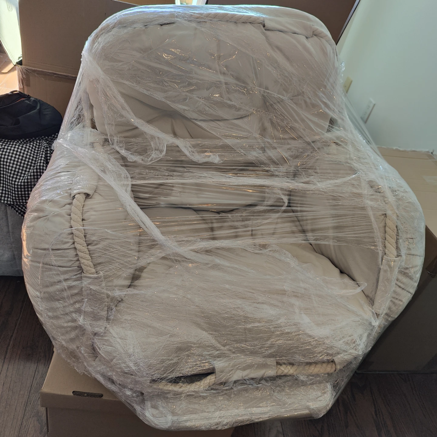 Beige Puffy Office Chair - photo 5