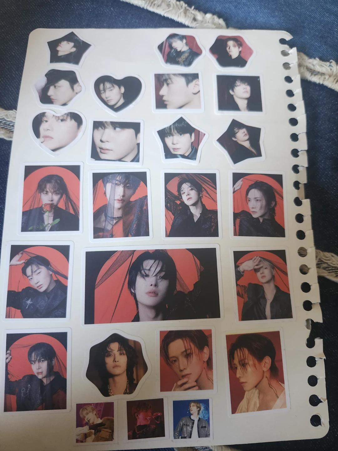 ATEEZ 2025 World Tour In Your Fantasy Lomo Card & Sticker Set - photo 4