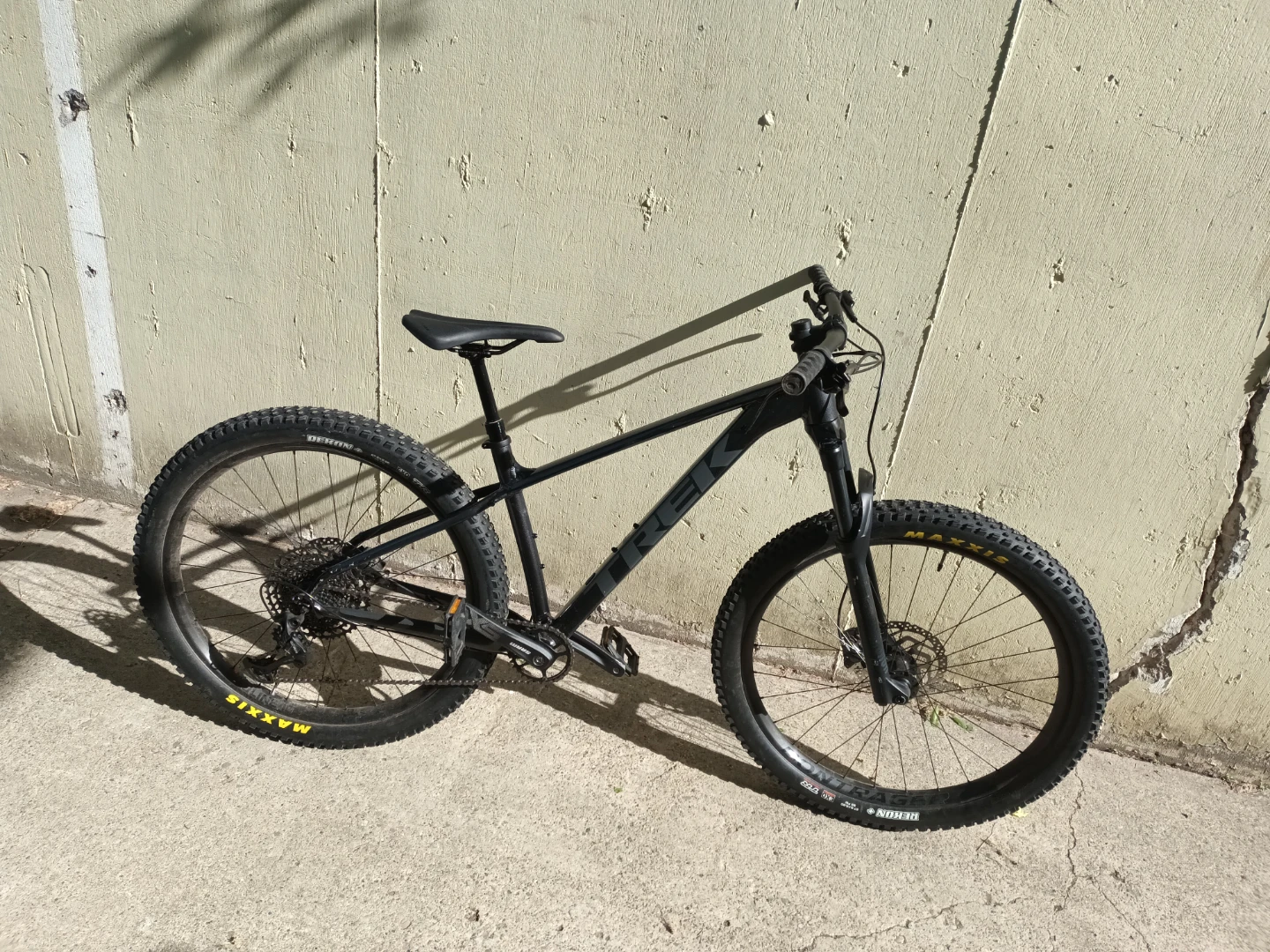 TREK Roscoe 7