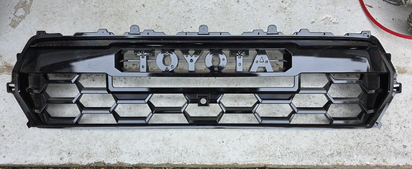 Toyota Tacoma Front Grille - photo 3