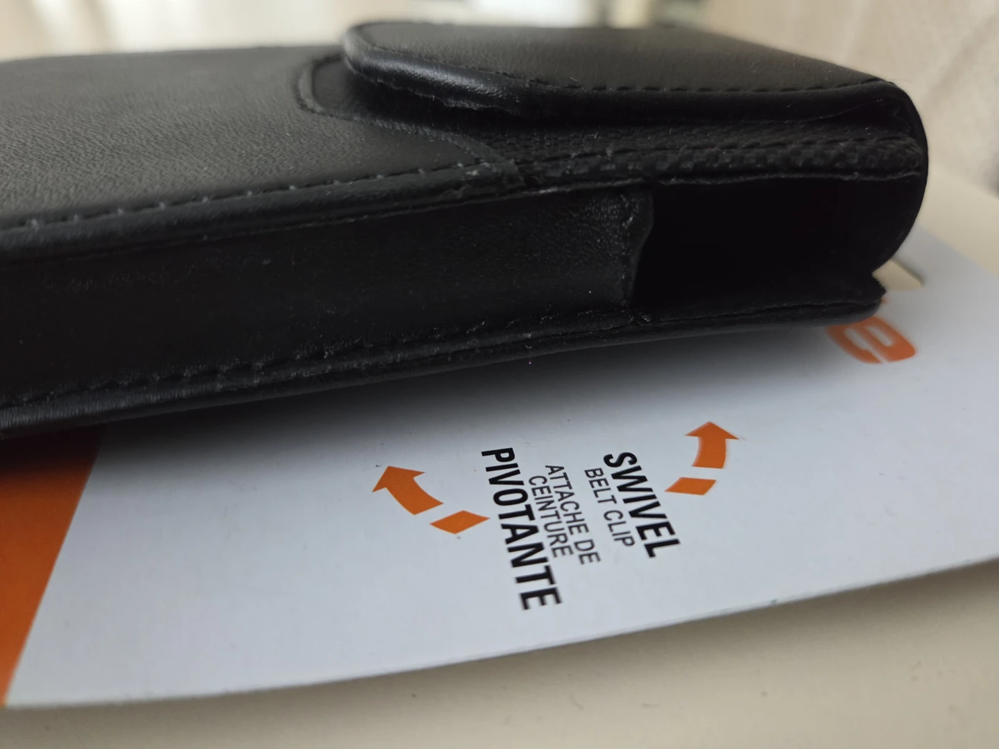 Smartphone Case with Swivel Belt Clip. NEW. - photo 3