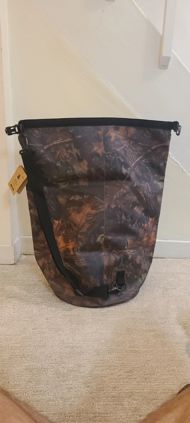*NEW! Dry Bag 45L Camo from SAIL - with Tags