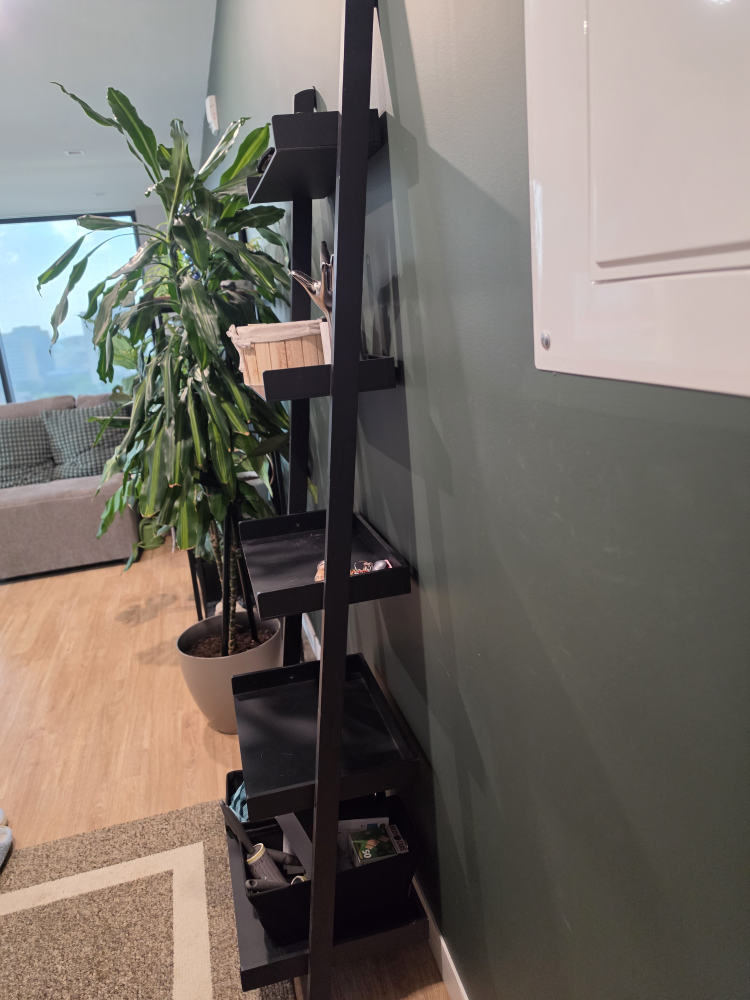 Ladder shelf - photo 3