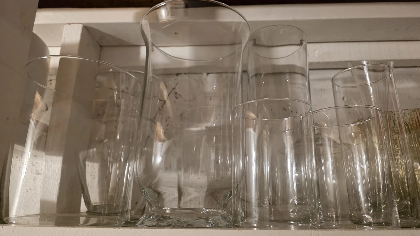 12 piece of Glass Vases