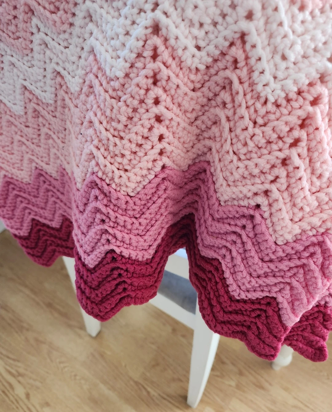 Handmade Chevron Crochet Blanket - photo 2
