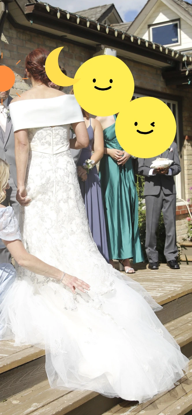 White Off-the-Shoulder Mermaid Wedding Dress - photo 2