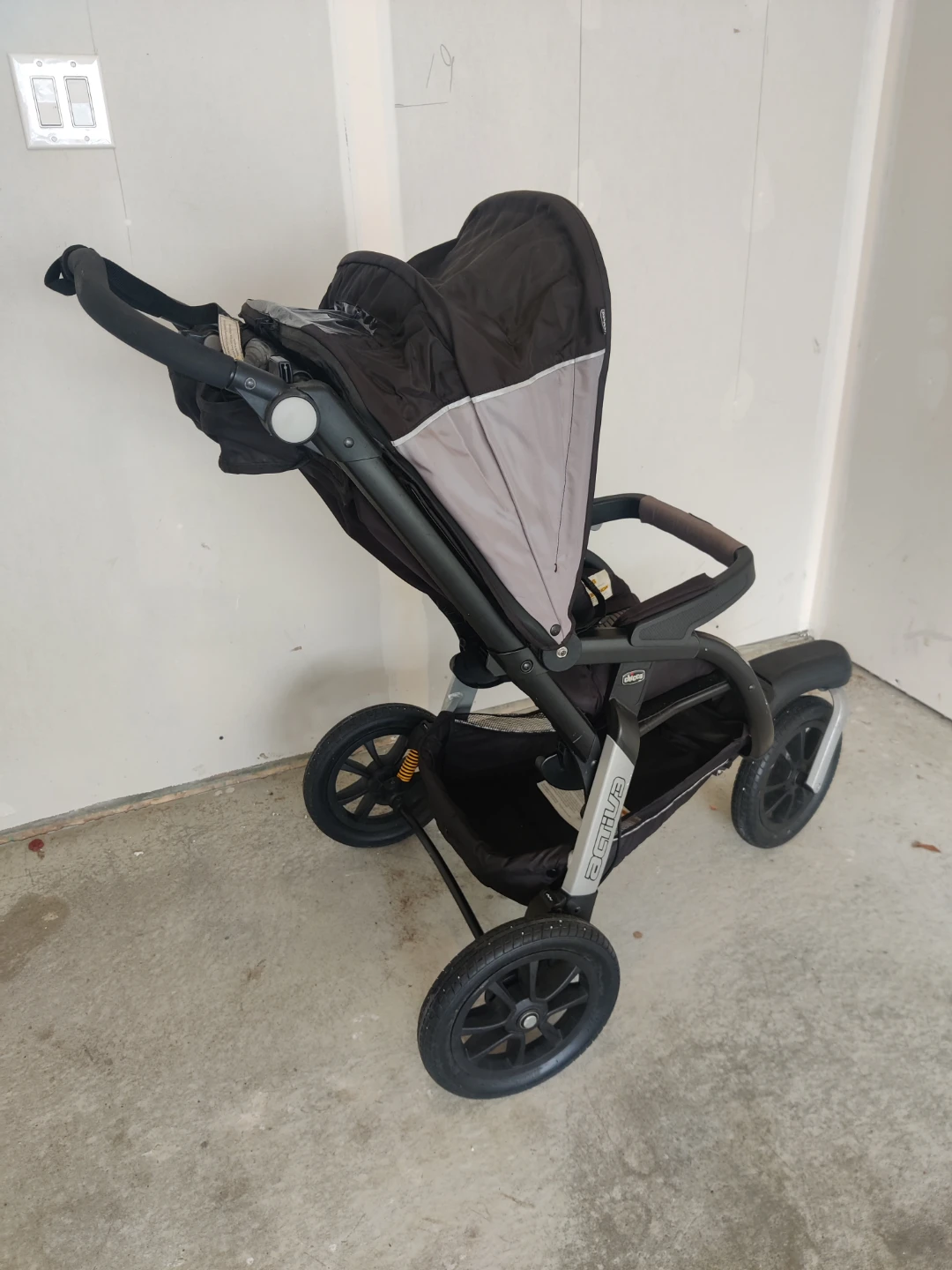 Chicco Active Heavy duty Stroller - Great Condition! - photo 4