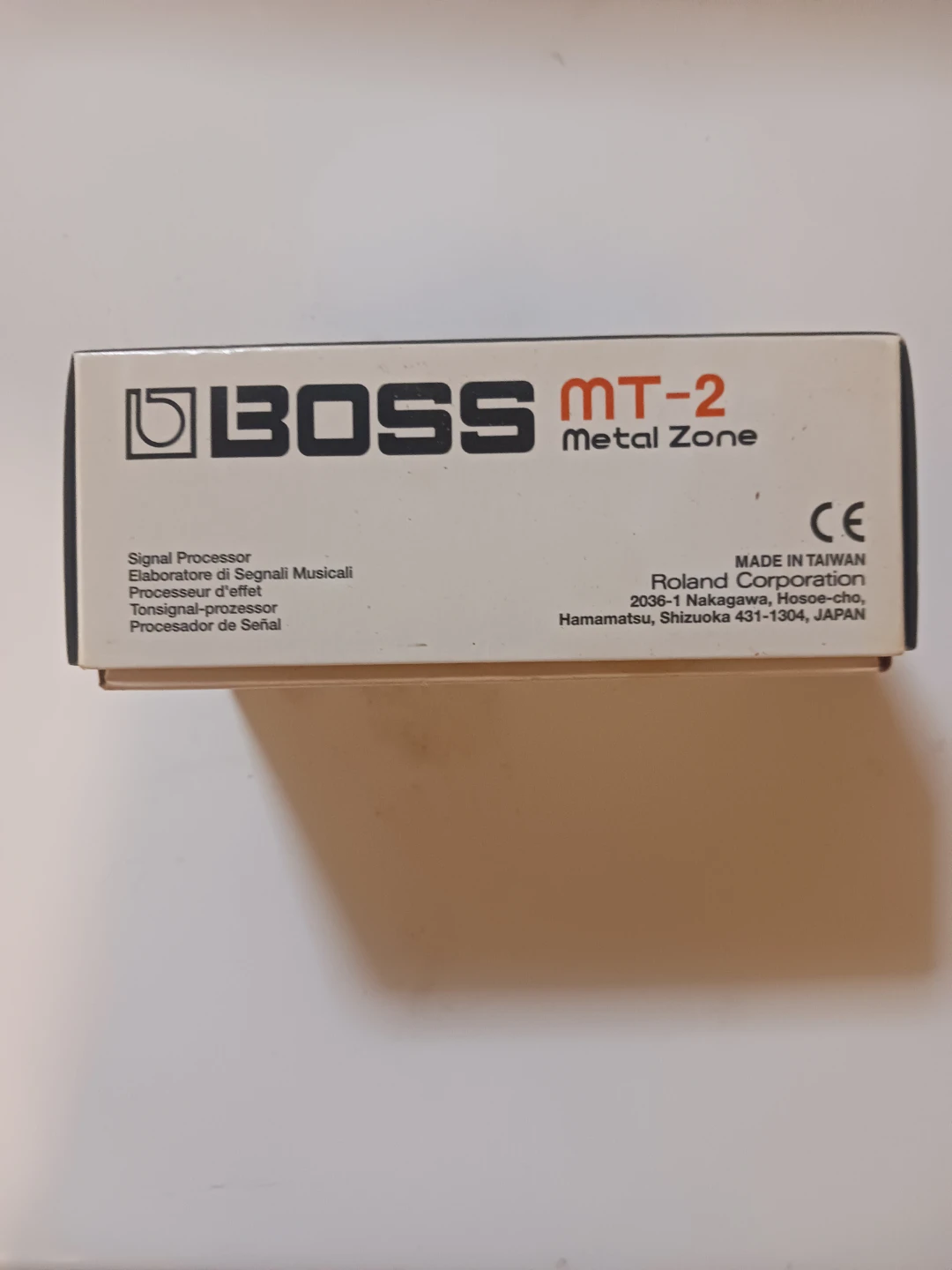BOSS MT-2 Metal Zone Guitar Effects Pedal - photo 4
