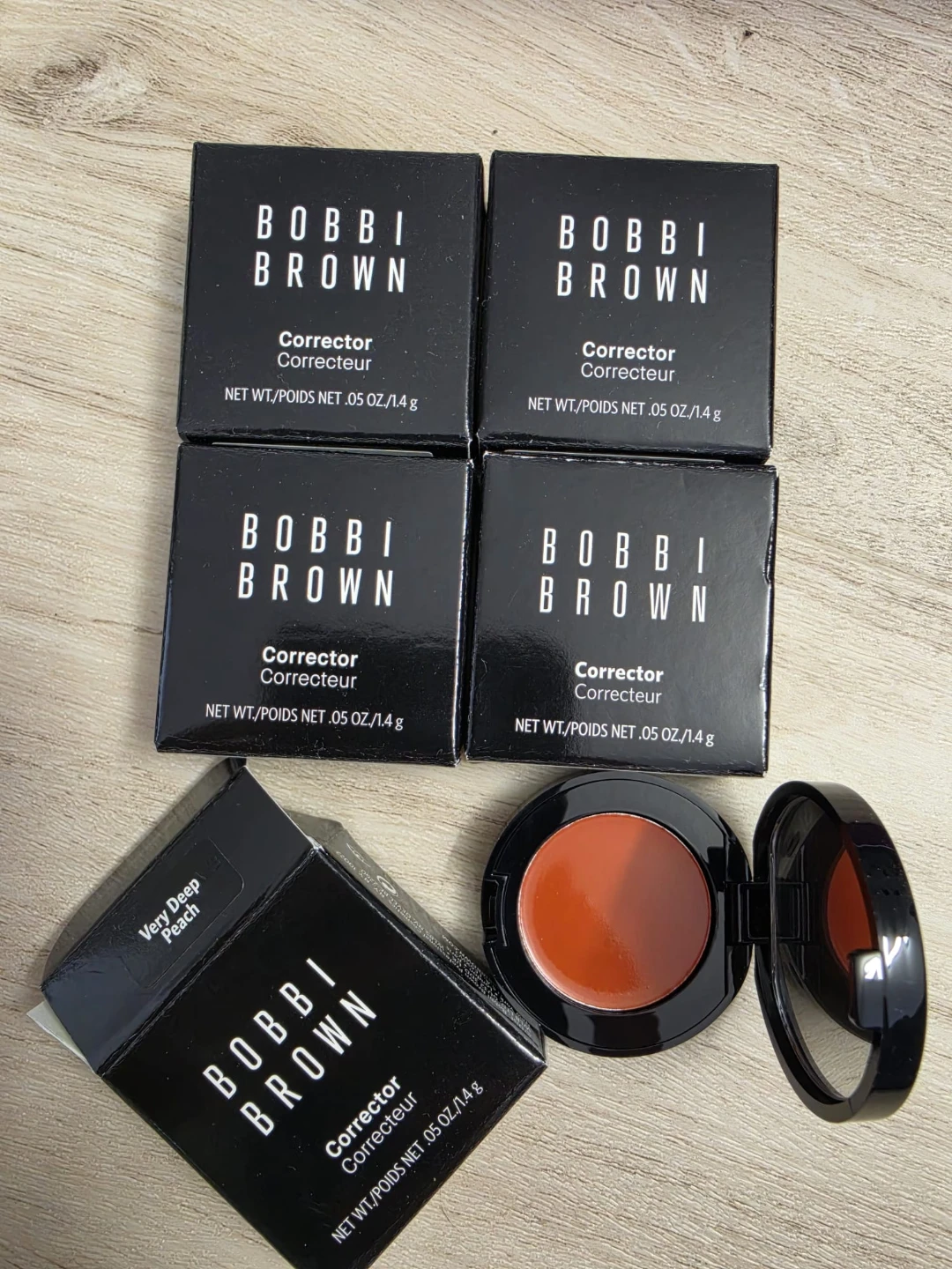 Bobbi Brown Corrector - Deep Bisque & Very Deep Peach