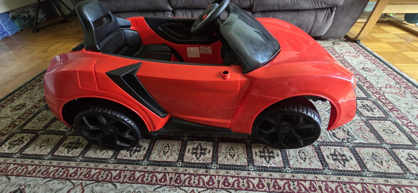 Red Kids Ride-On Toy Car - photo 3