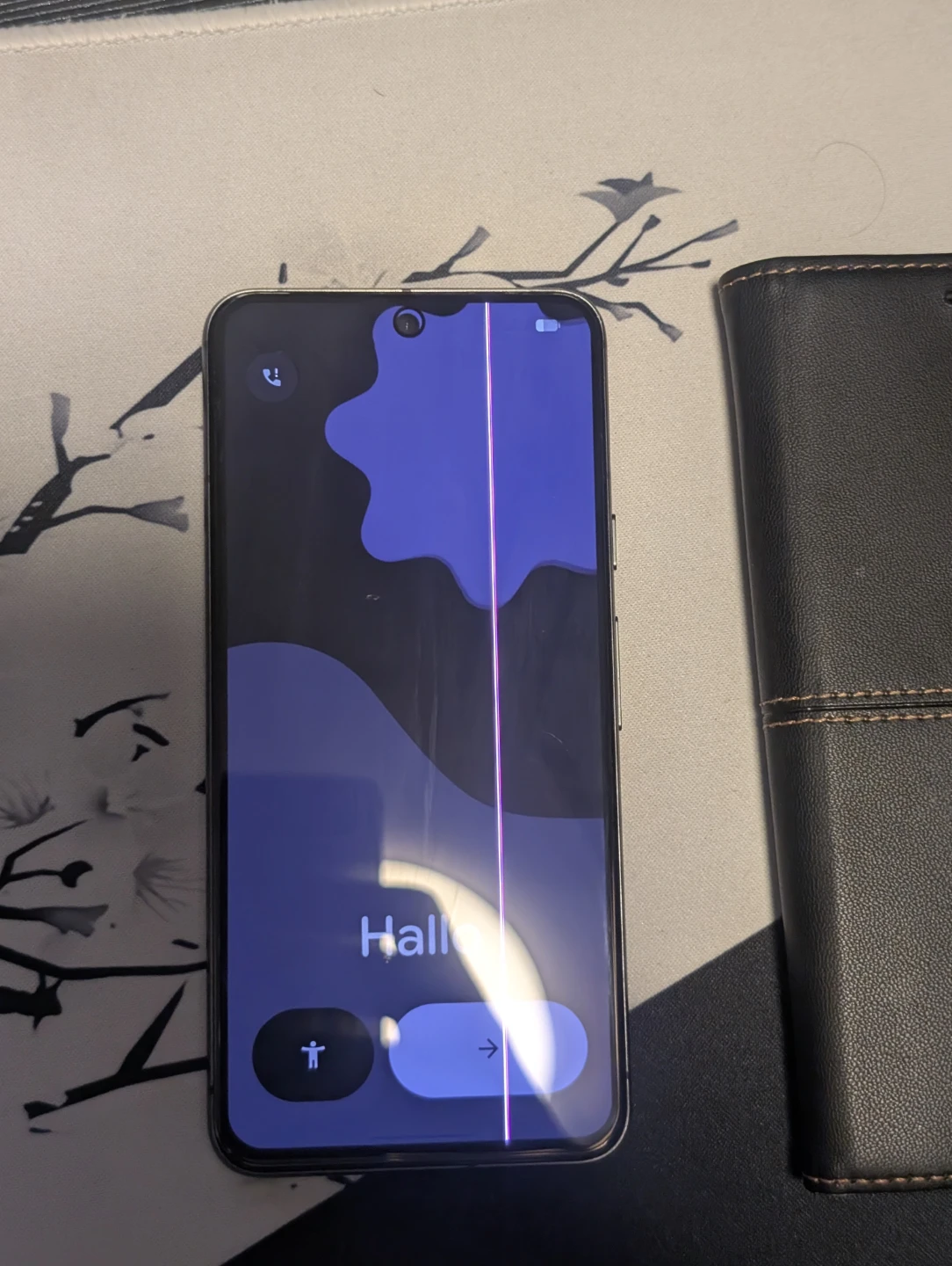 Google Pixel 8 with case | Open to Offers - photo 2