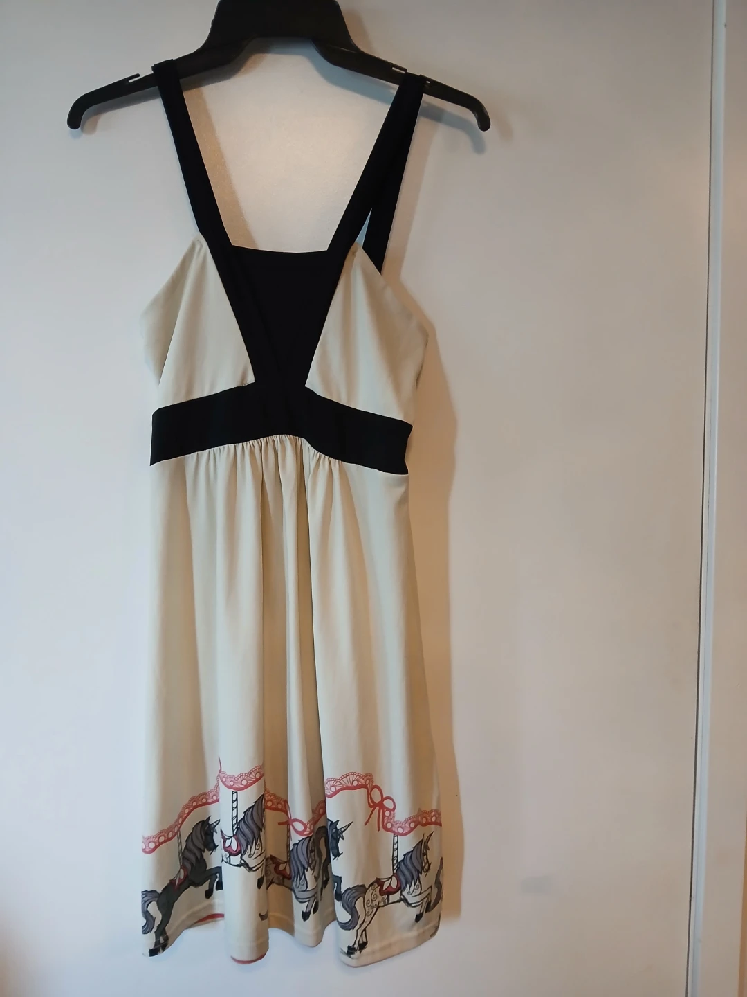 Katie Carousel Horse Dress. Sm. Location ⬇️