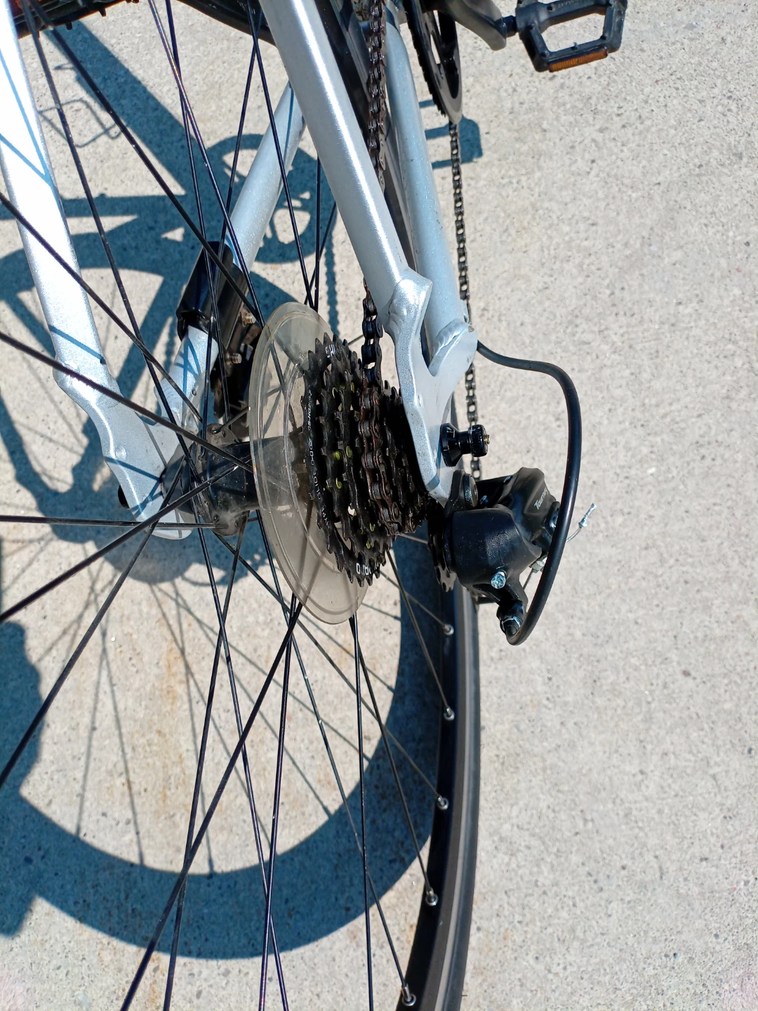 Triban RC 100 Road Bike - medium frame size - photo 3
