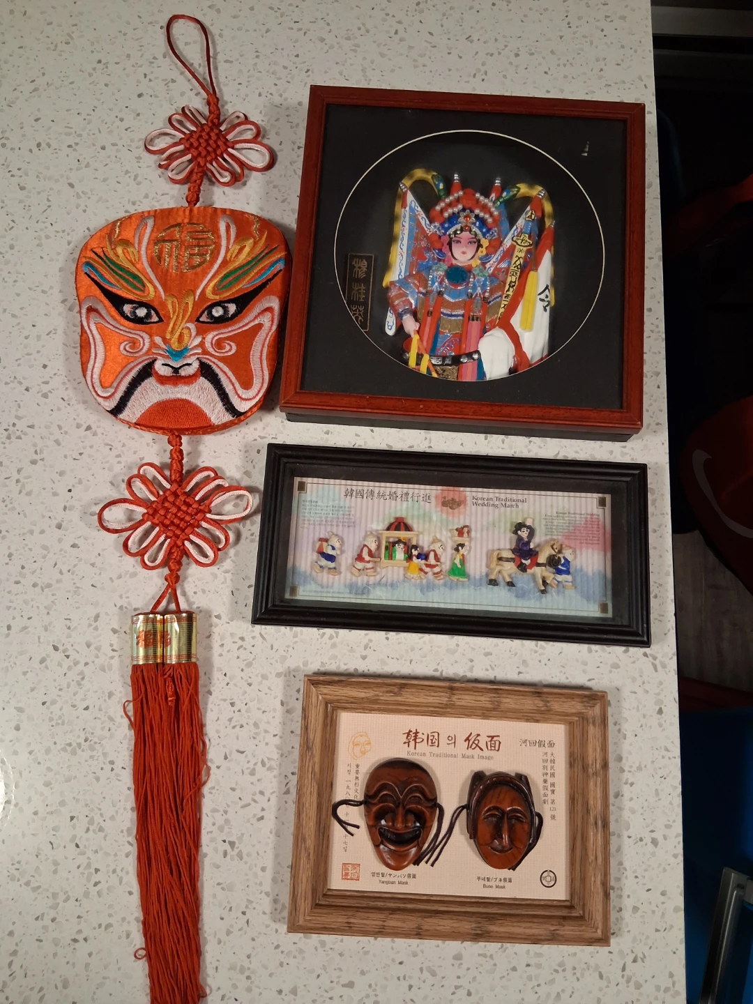 Various wall decor - photo 2