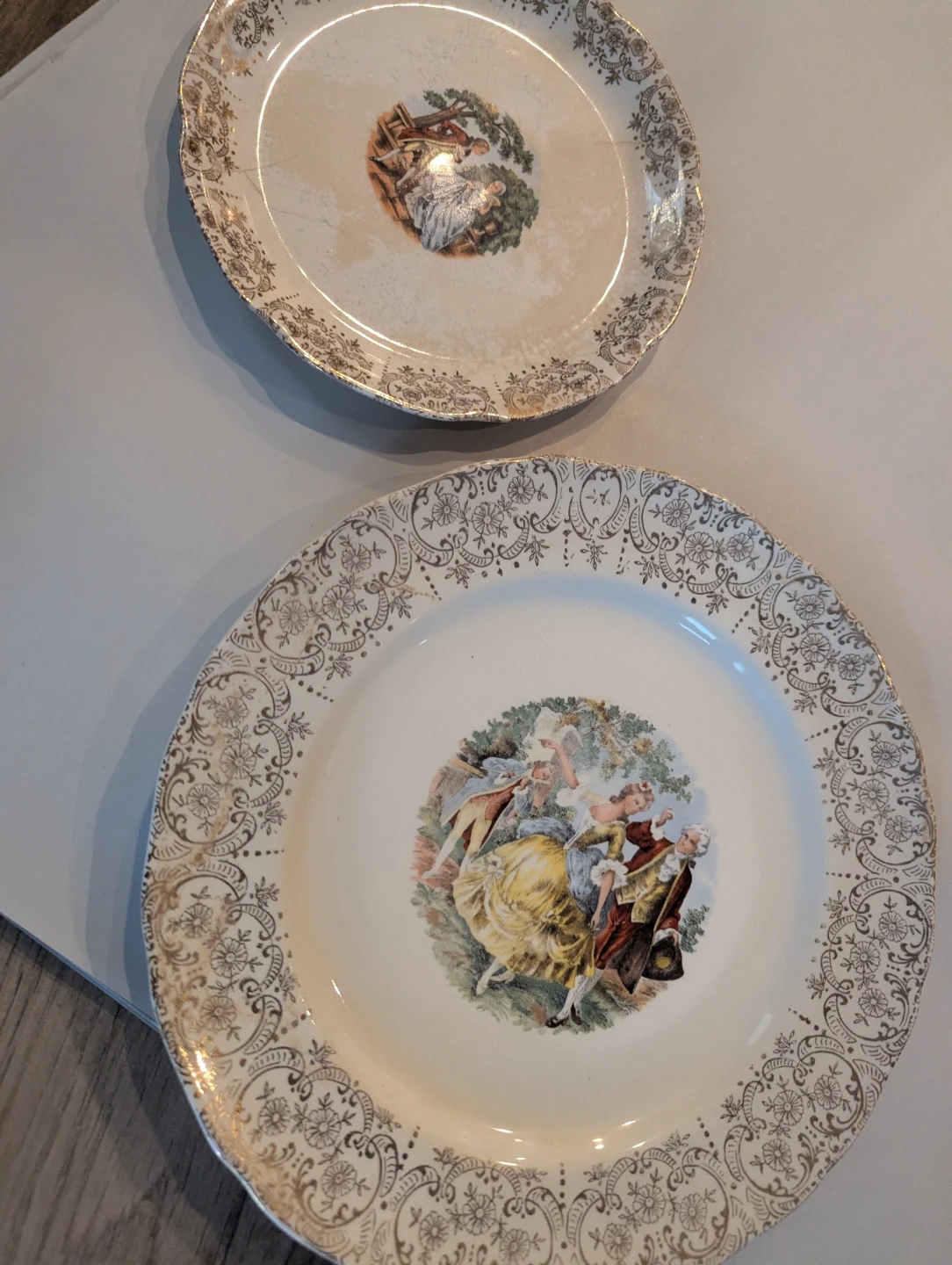 Vintage Decorative Plates, dipping platters ect Price different - photo 2