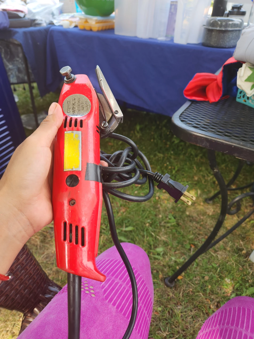 Red Rotary Fabric Cutter Tool - photo 4