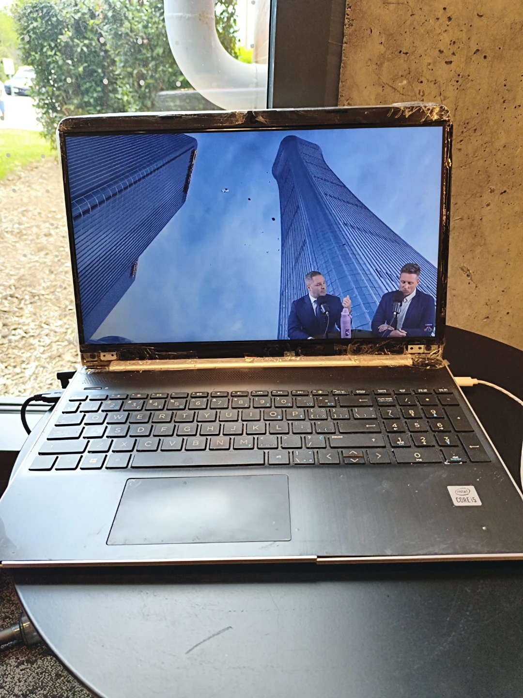 Cheap HP 15" Laptop i5/8gb/500ssdhd/Windows 11