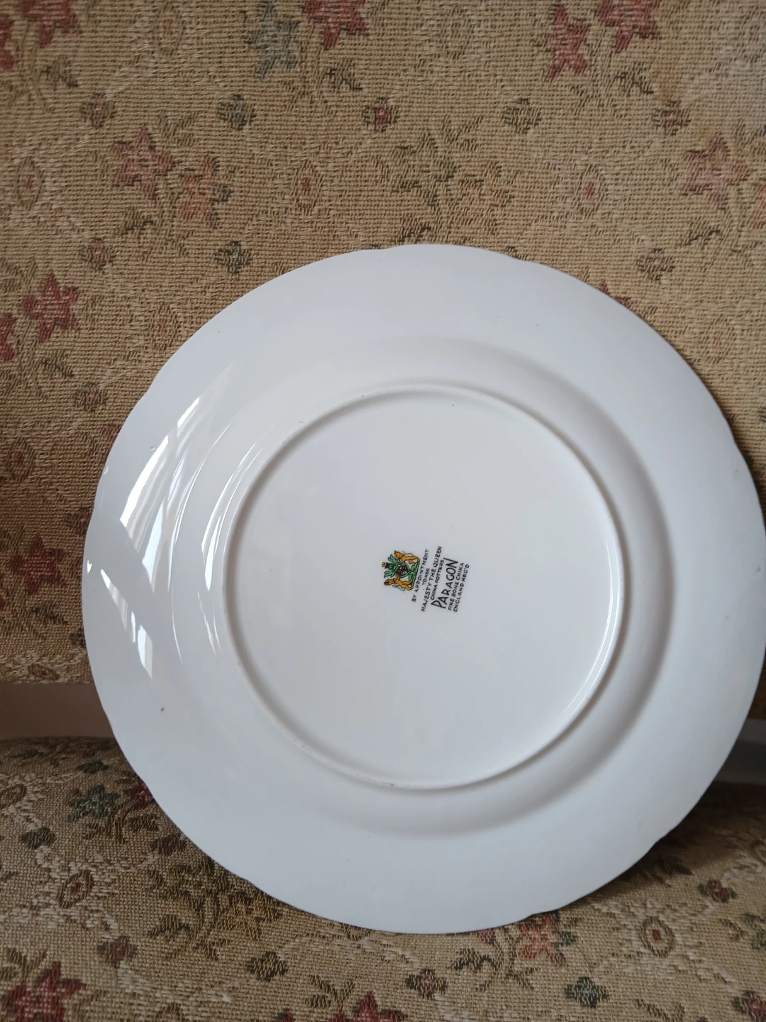 Paragon Canada Coats of Arms & Emblems Decorative Plate - photo 4