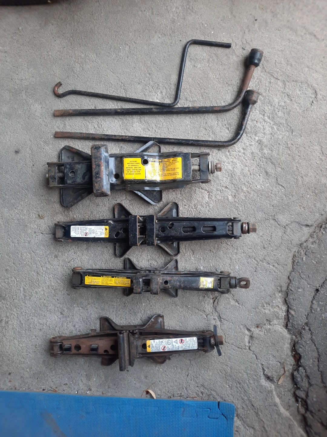 Car jacks