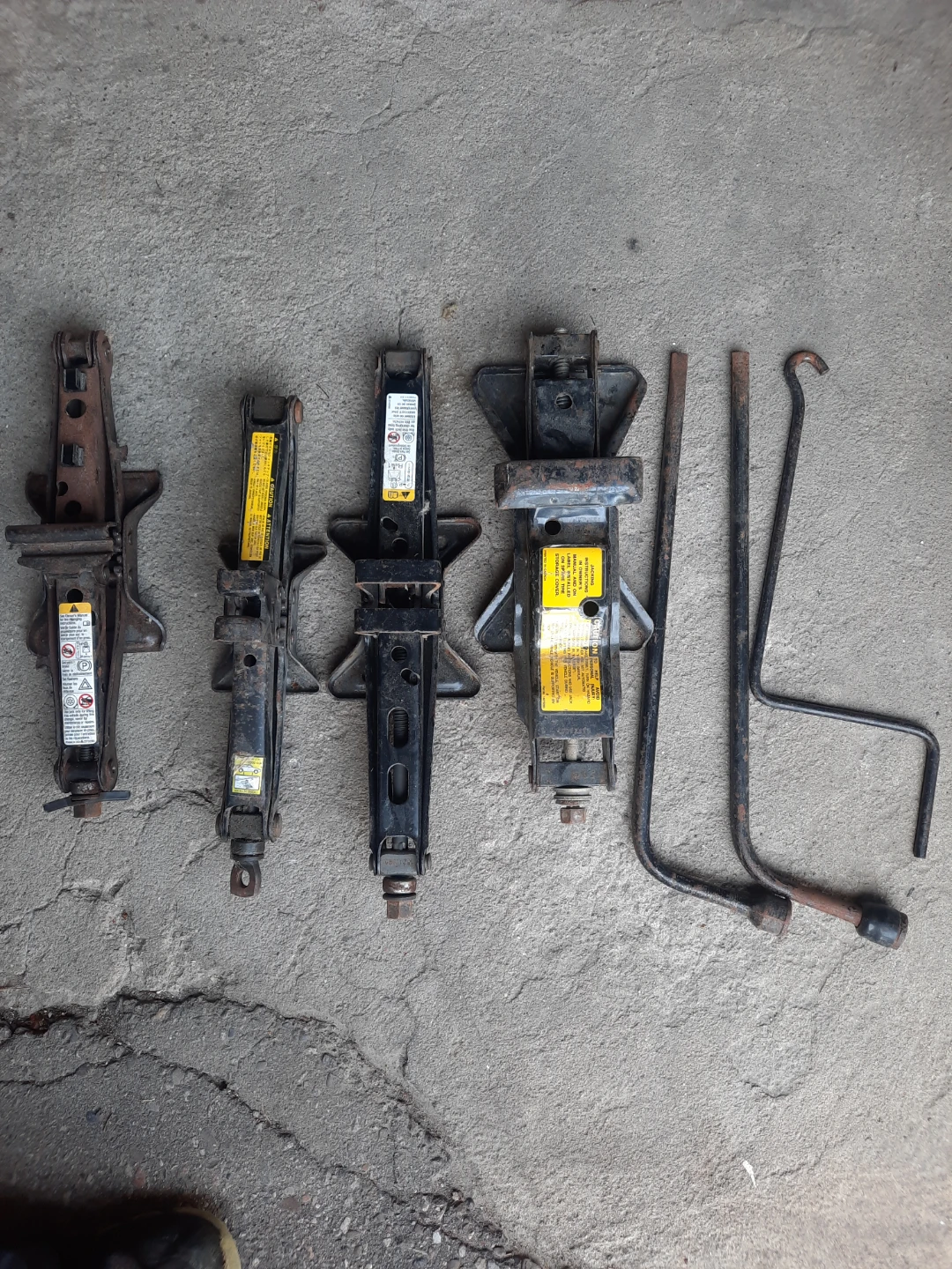 Car jacks - photo 2