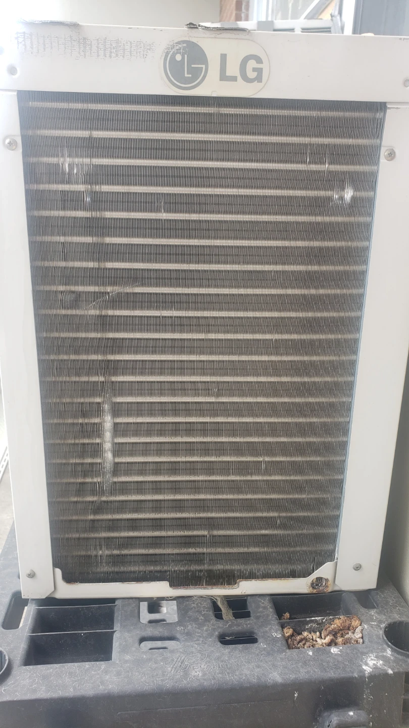 LG LV120CE Room Air Conditioner - photo 3
