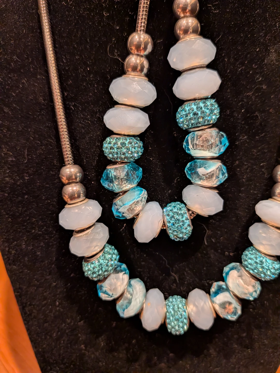 Blue Beaded Necklace and Bracelet Set - photo 2