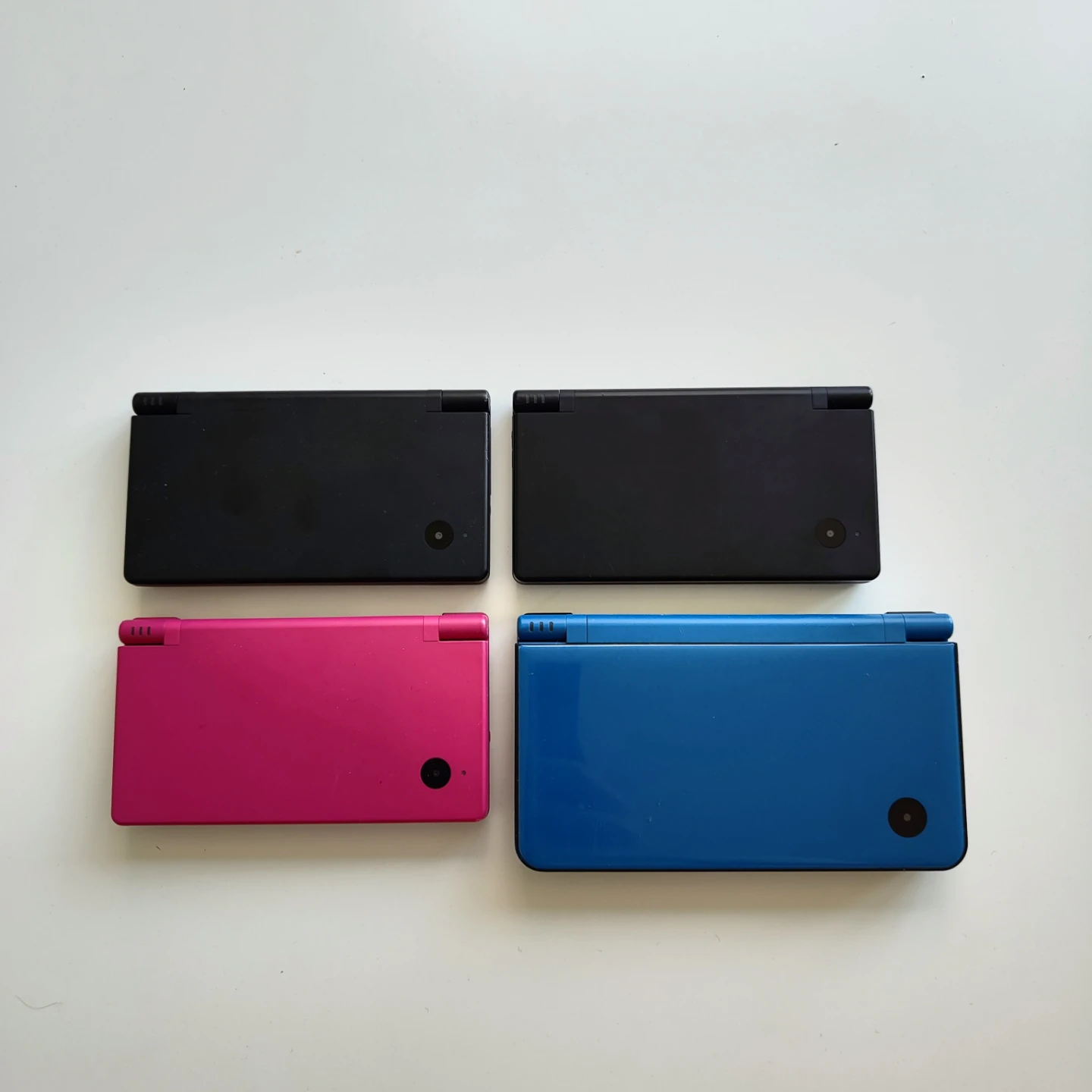 4X Nintendo DS Lite Consoles - Pink, Blue, Black x2