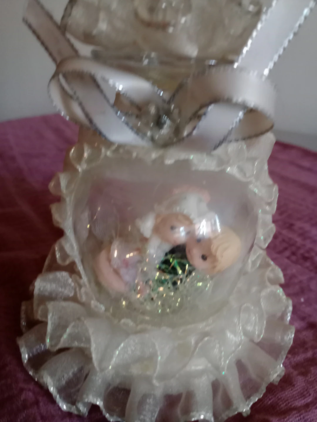Decorative Heart Ornament with Two Figures