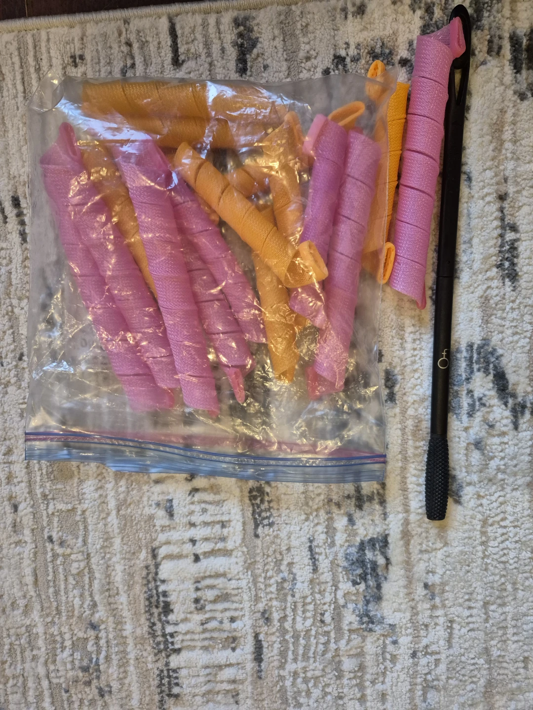 Hair Curlers Set with Applicator Tool
