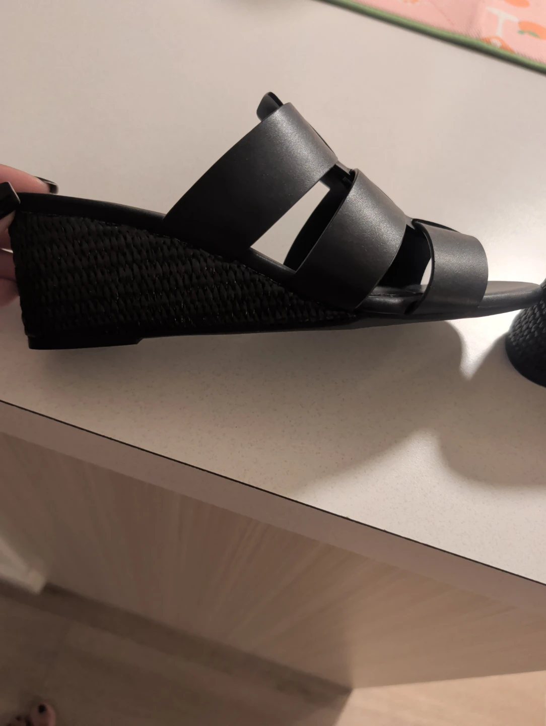 Aerosoles Black Wedge Sandals Size 8 - photo 2