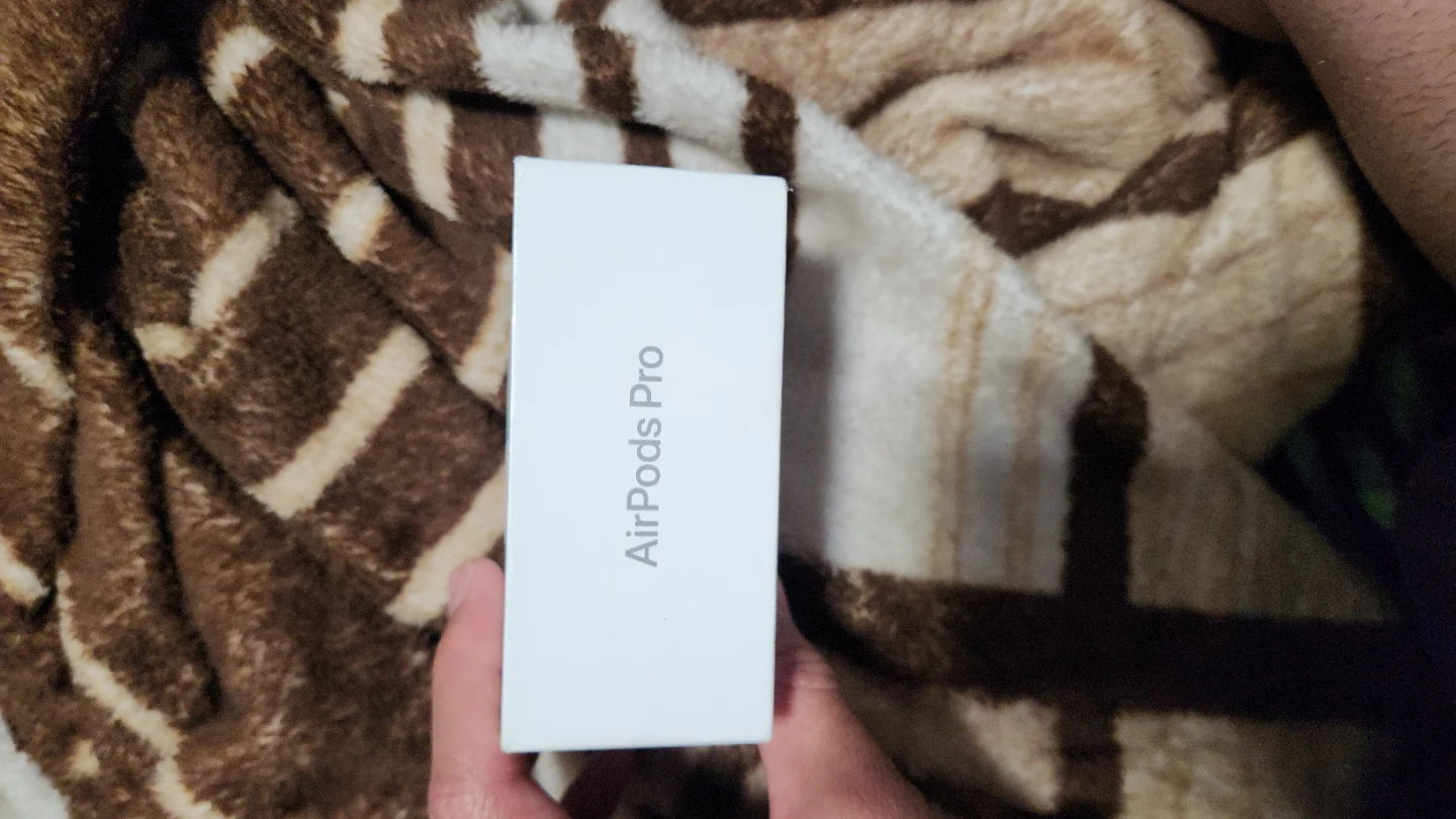 Apple airpods pro 3 - photo 2