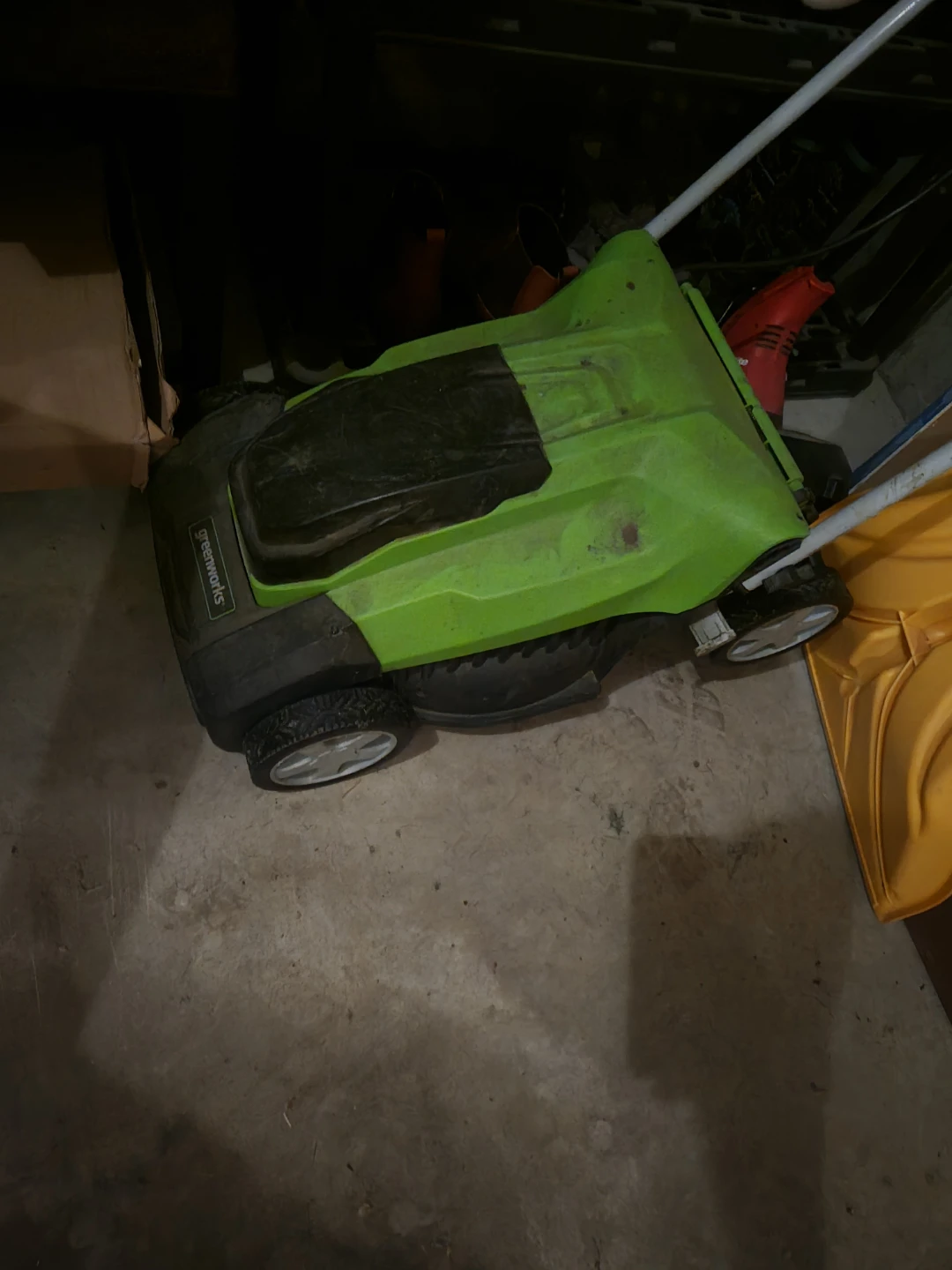 Corde Electric lawnmower.