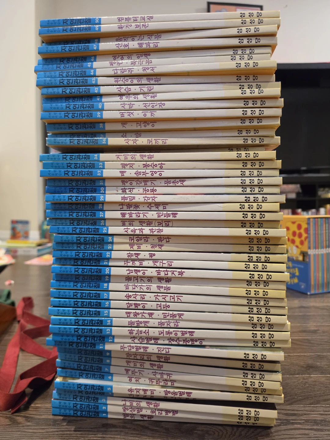 Korean children's 128 books - photo 4